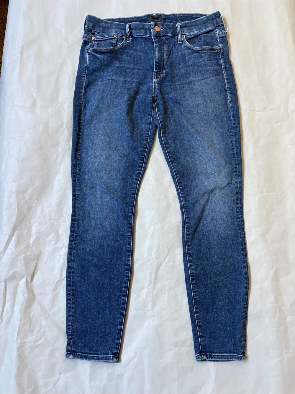 Mother denim. The Looker Crop Here Kitty Kitty Size 30.